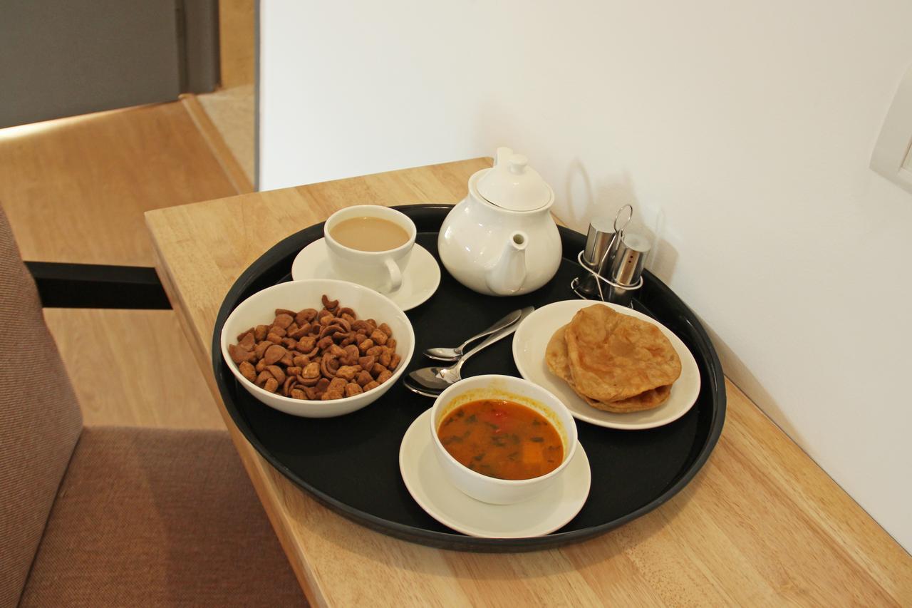 Oyo 12354 Hotel Sangreela Amritsar Ngoại thất bức ảnh