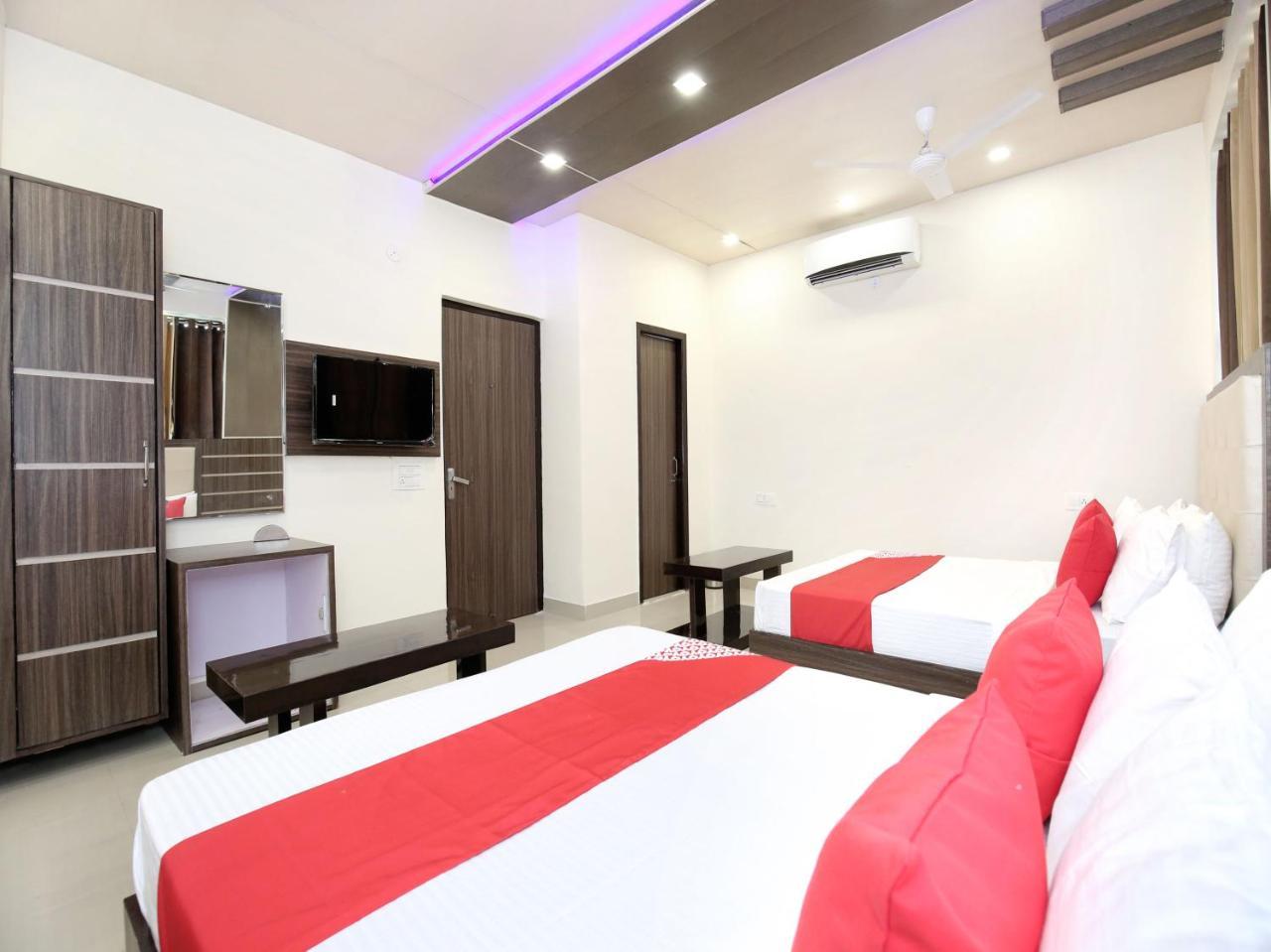 Oyo 12354 Hotel Sangreela Amritsar Ngoại thất bức ảnh